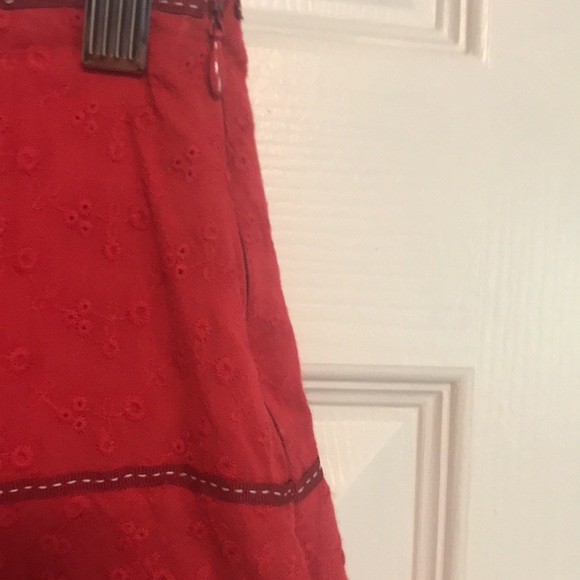 Size M Red Skirt - Picture 2 of 4